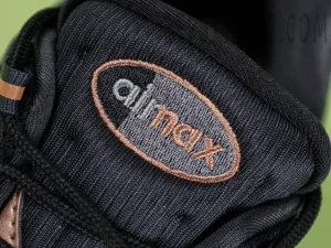 airmax logo tag
